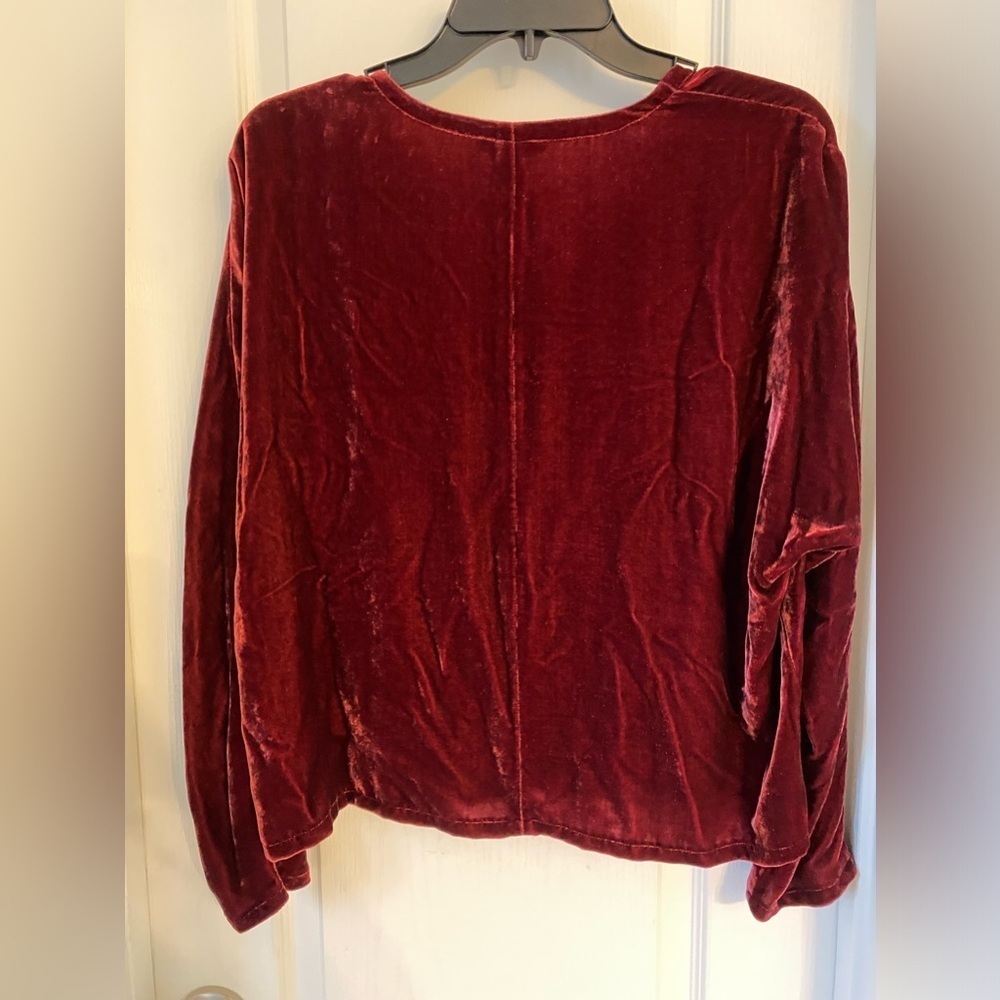 Eileen Fischer Velvet long sleeved top size-xxs - Picture 2 of 5